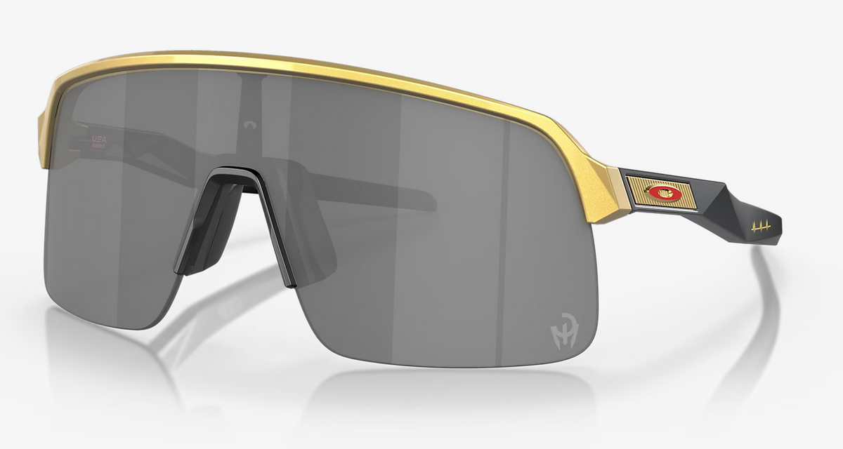 Lentes de sol Oakley Sutro Lite Patrick Mahomes II Collection OO9463 - Oro Olímpico - Prizm Black